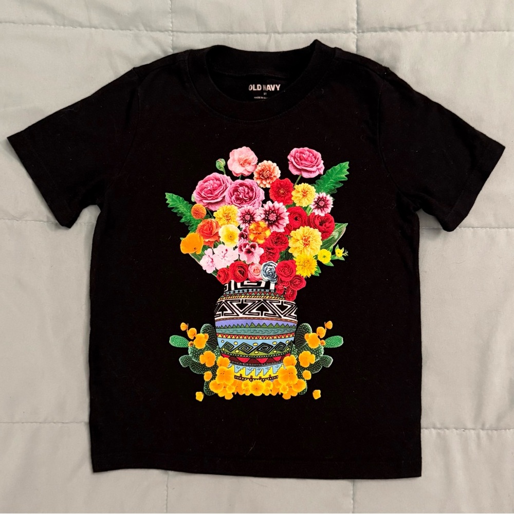 Old Navy Kids Black Tee with Vibrant Floral Bouquet